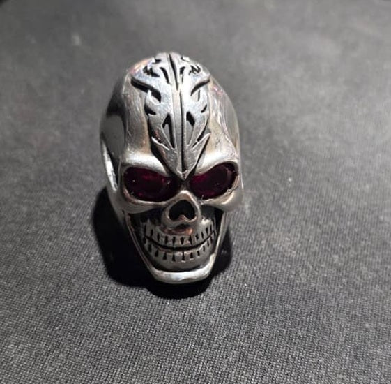 Anillo Craneo P950